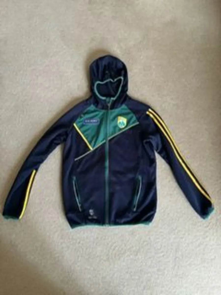 Kerry County Zip Jumper age 10-11 - Image 3