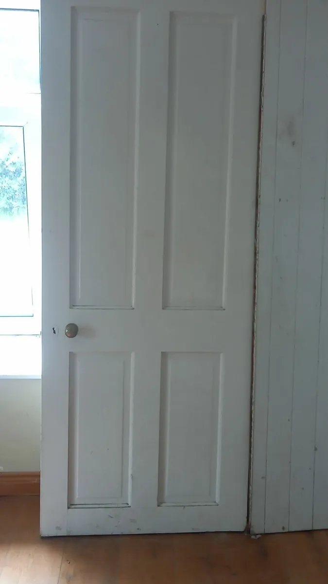 Internal doors - Image 4