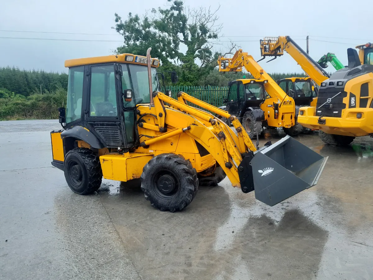 JCB 2CX 2006 (17997) - Image 1