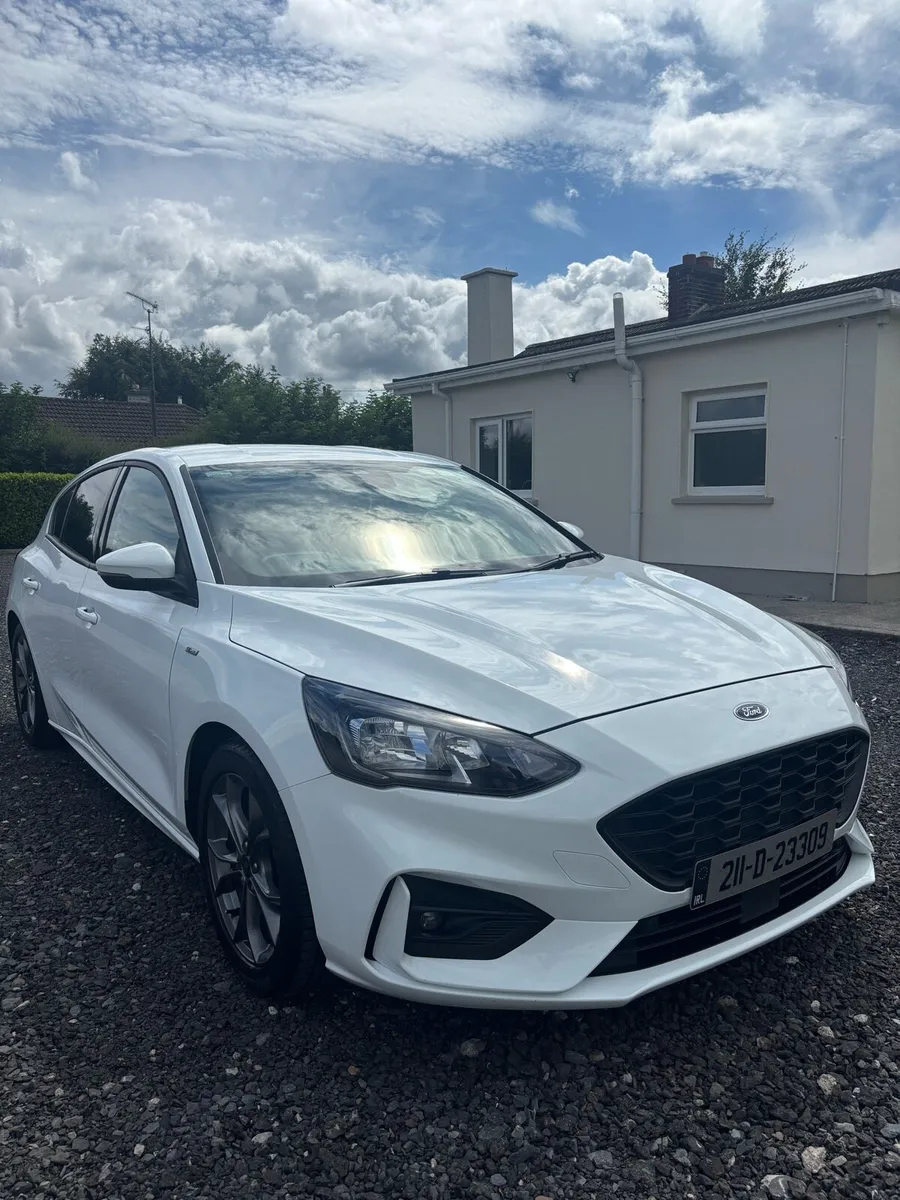 2021 Ford Focus - Image 3