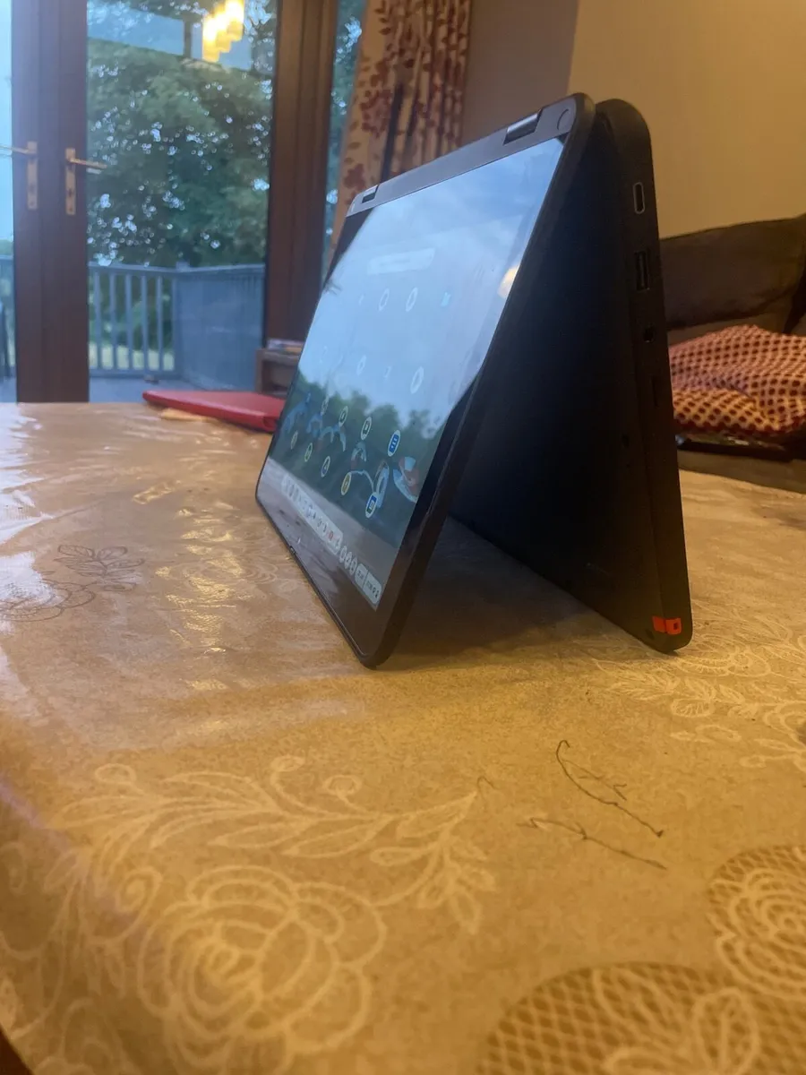 Lenovo ChromeBook - Image 3
