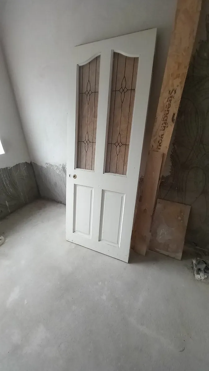 Internal doors - Image 1