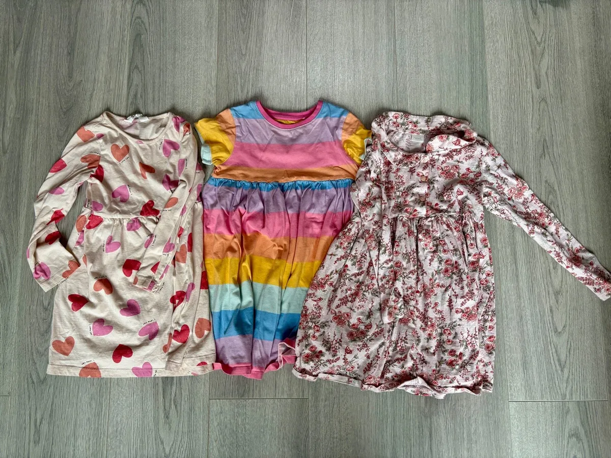 Girl clothes bundle, 5-6 years - Image 3