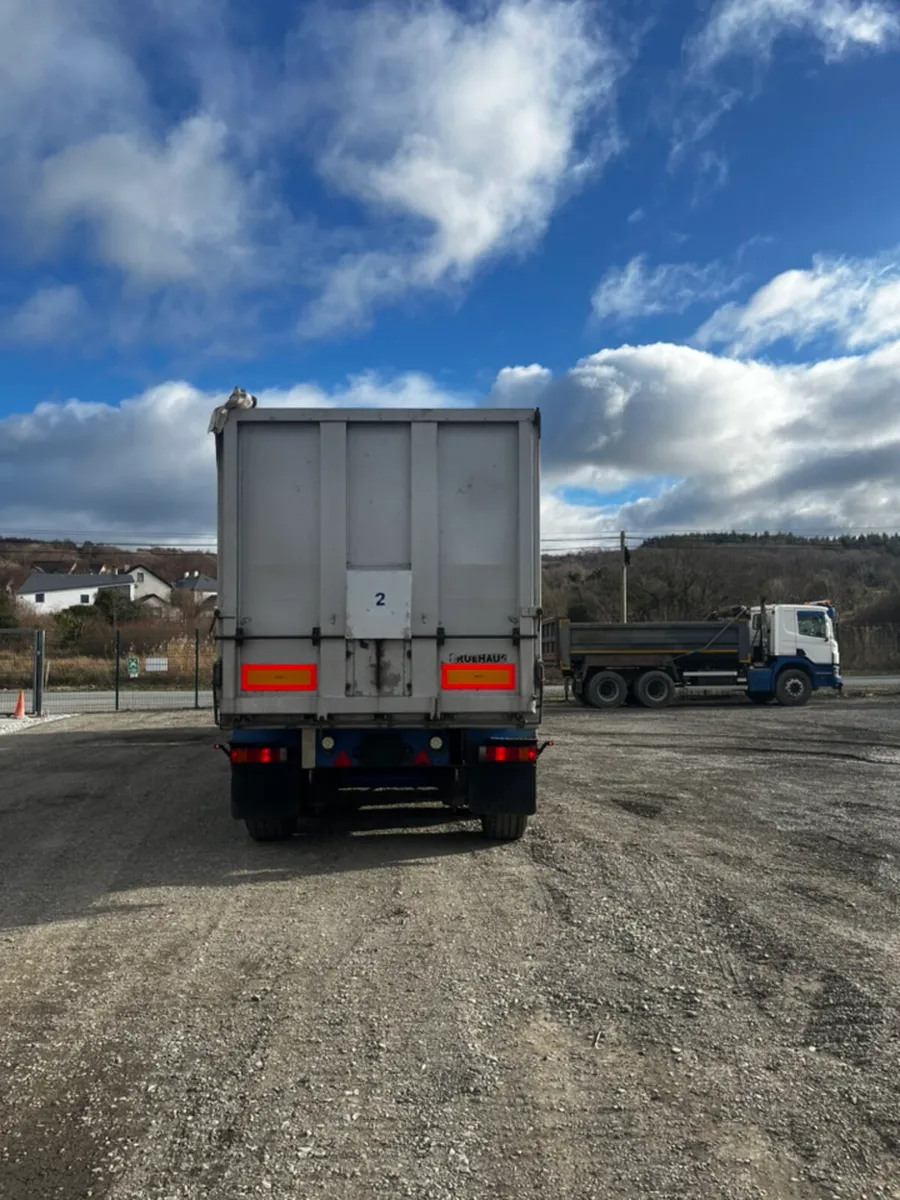Freuhauf bulk tipper - Image 4