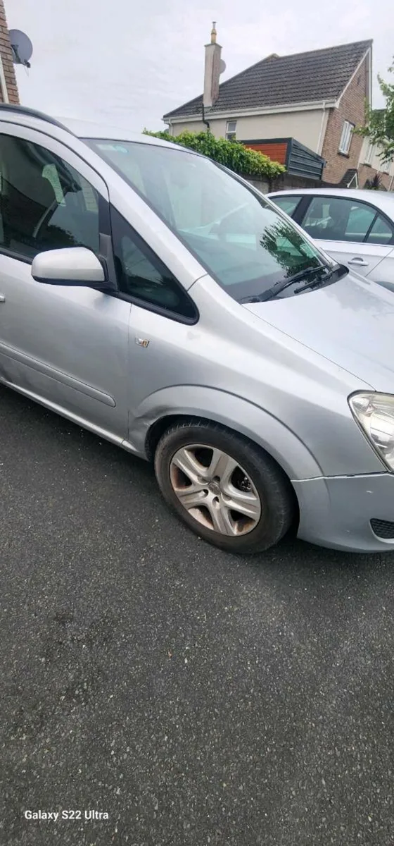 Opel Zafira 2009 Nct 02/26 - Image 3