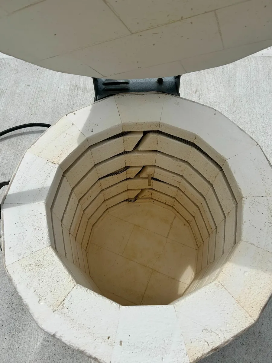 Firing Kiln Potclay with Hobbymaster 3 Programmer - Image 2