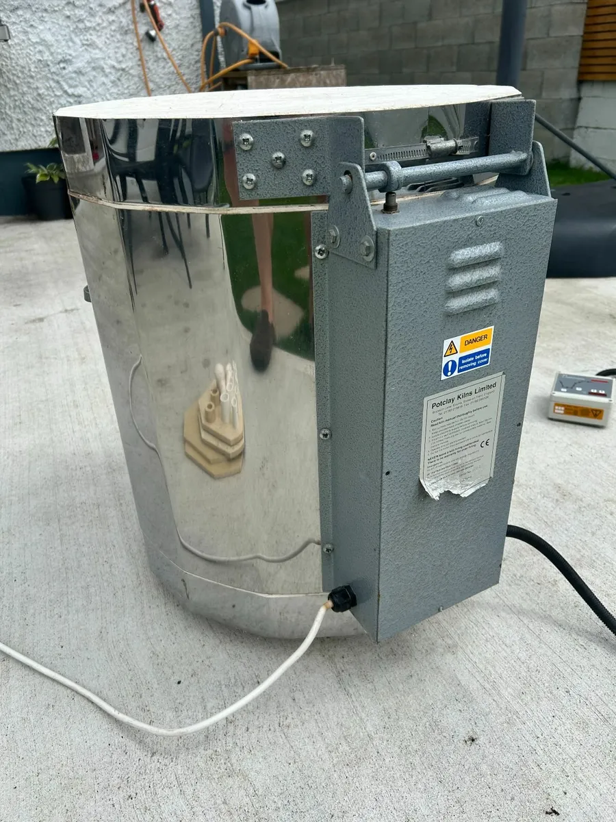 Firing Kiln Potclay with Hobbymaster 3 Programmer - Image 4