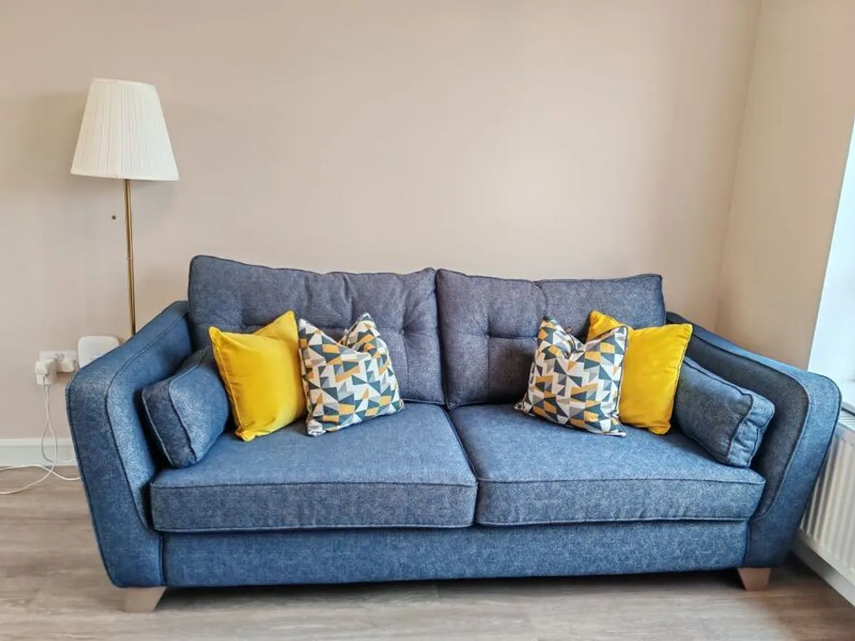 Immaculate 4 Seater Roxy Sofa Harvey Norman 2022 - Image 2