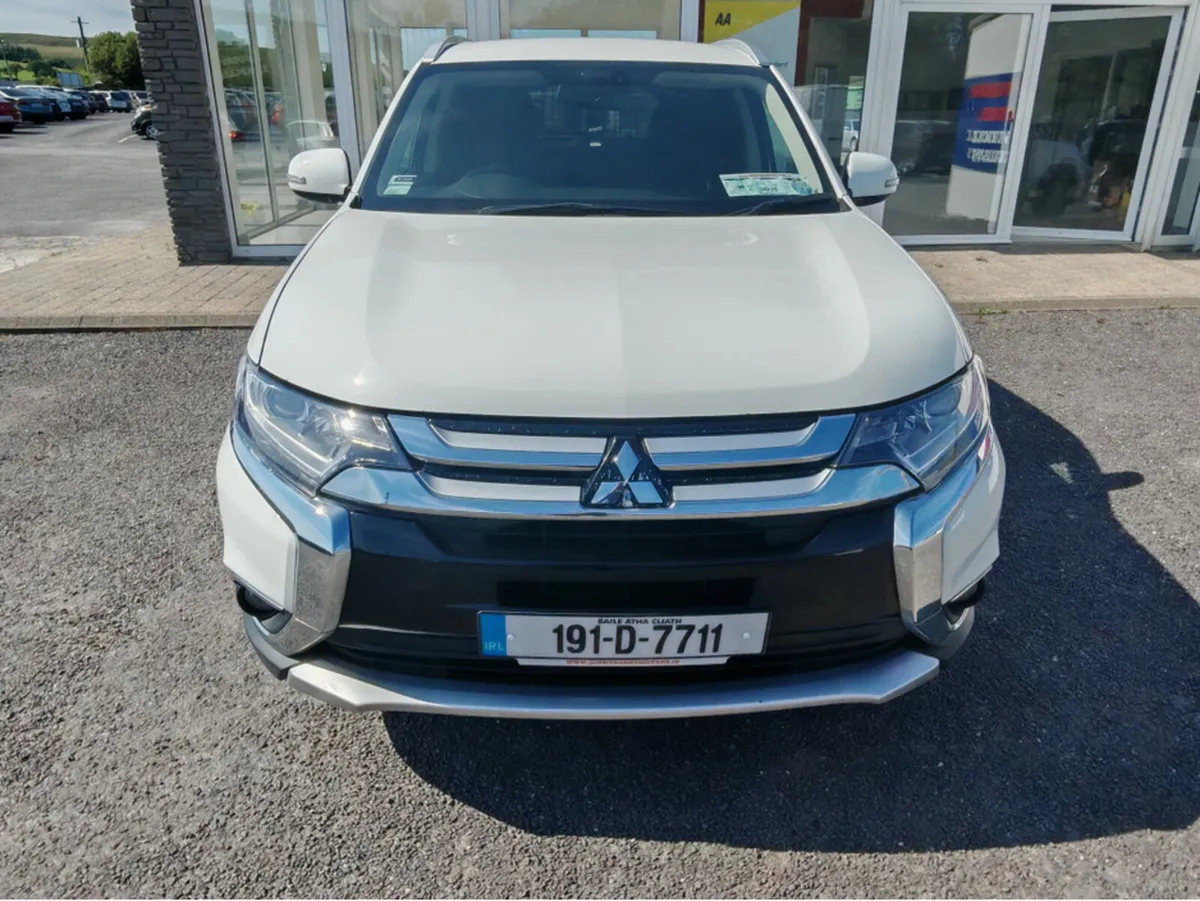 MITSUBISHI OUTLANDER OUTL 4WD 6MT N1 17MY 4DR - Image 3