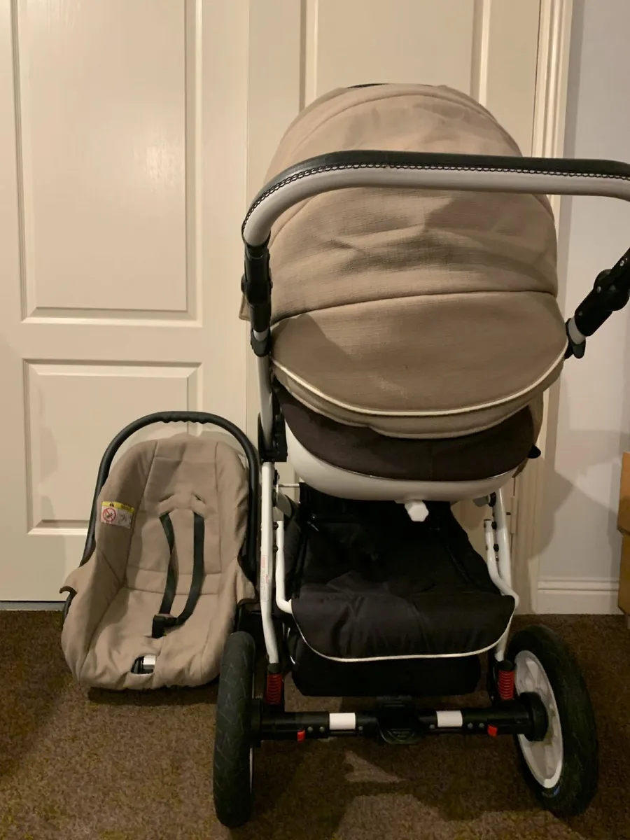 Stroller + car seat - Image 2