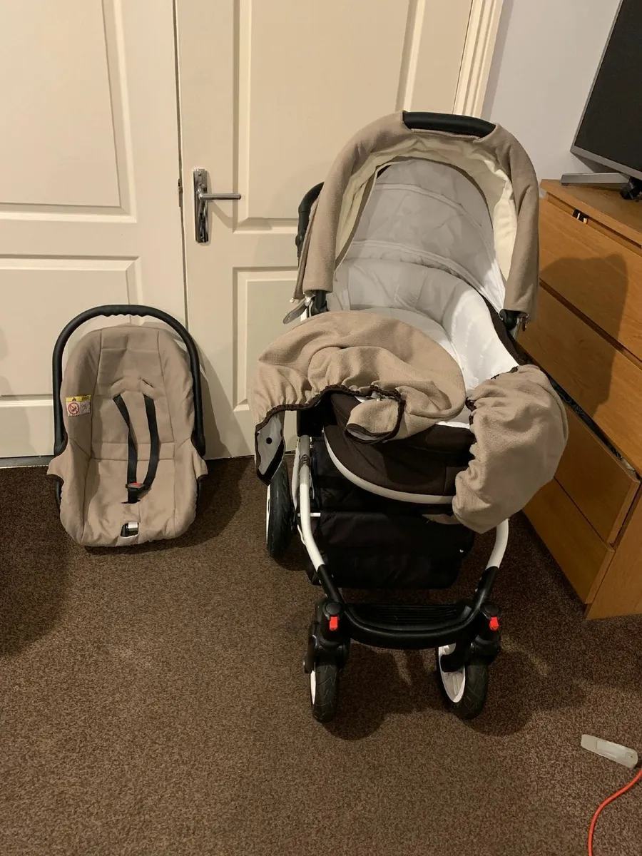 Stroller + car seat - Image 4