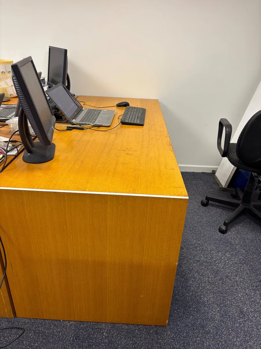 Office Desks - Image 1
