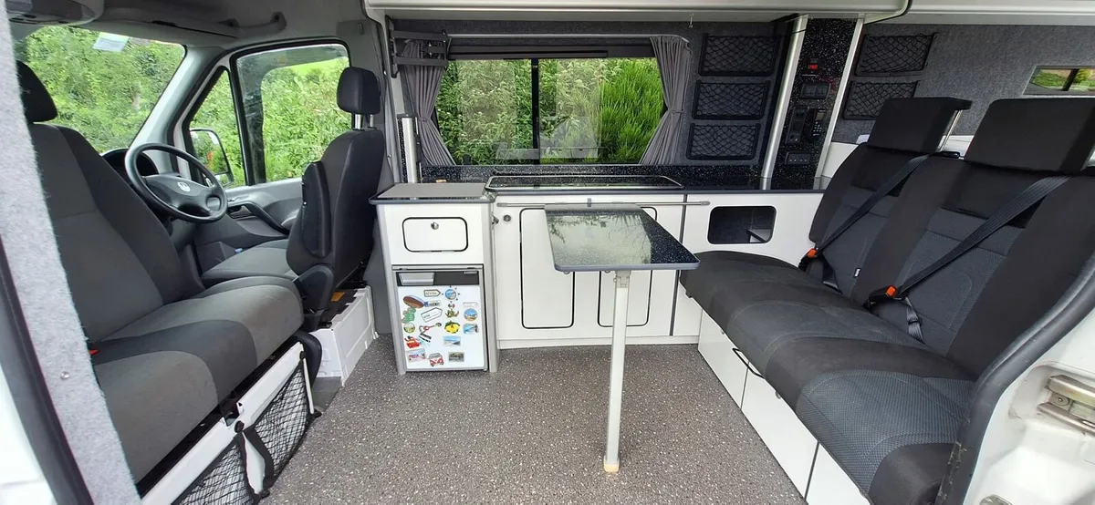 Campervan - Image 4