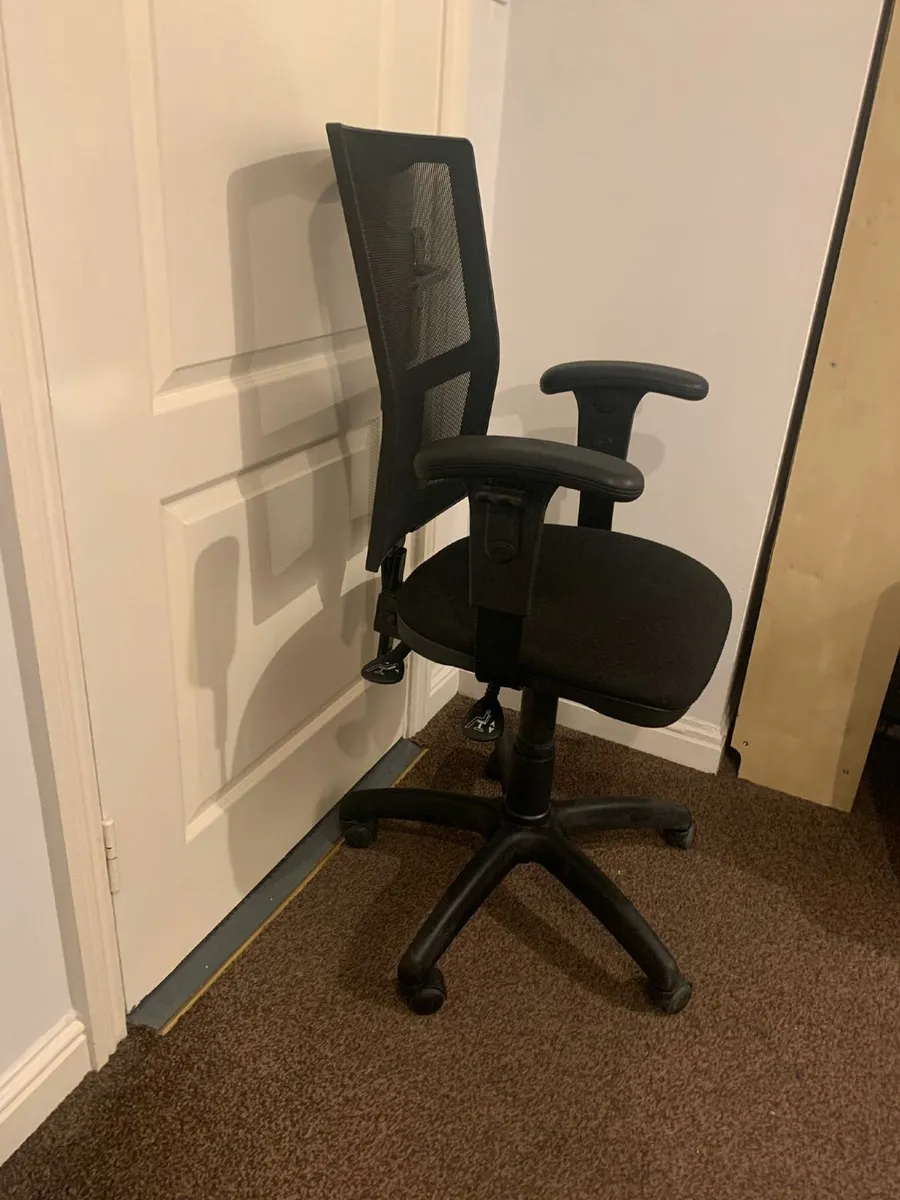 Chair - Image 3