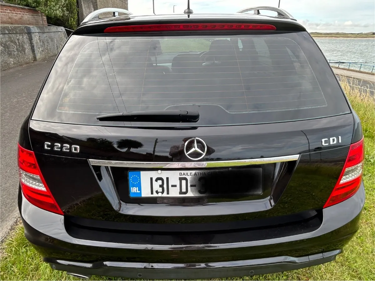 Mercedes-Benz C220 cdi  AMG SPORT 2013 - Image 3