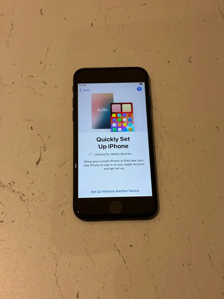 iPhone SE 2nd Gen 128gb - Image 2