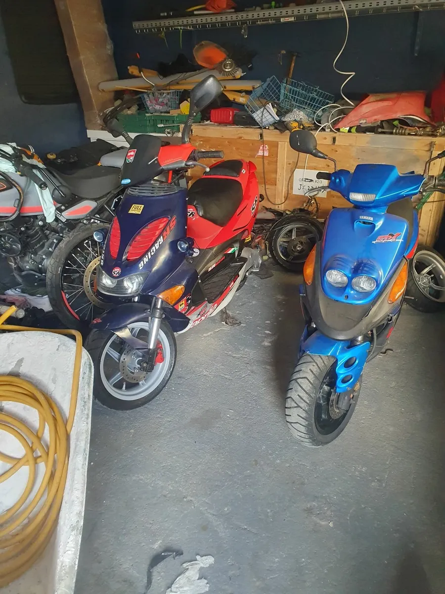 2 classic old mopeds 2stroke s - Image 1