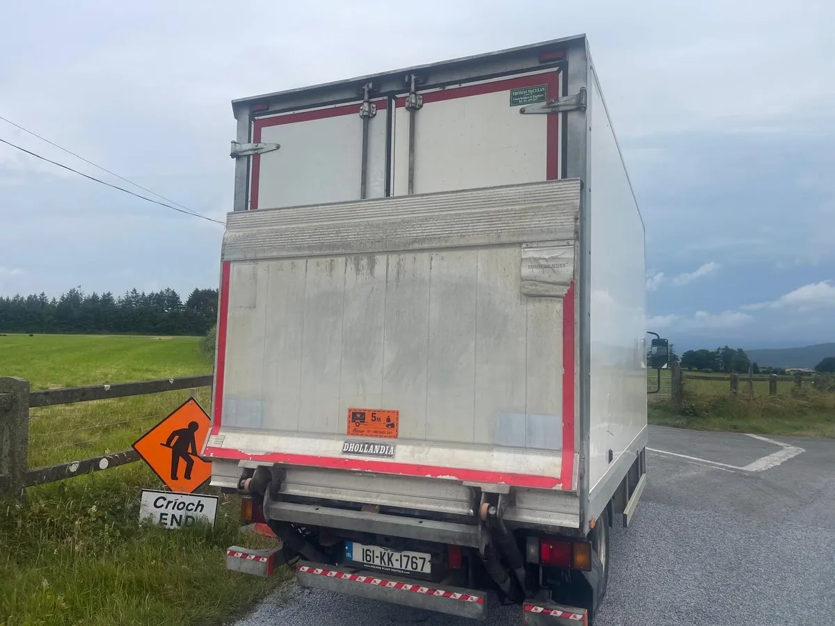 3.5 Tonne Isuzu NL - Image 4