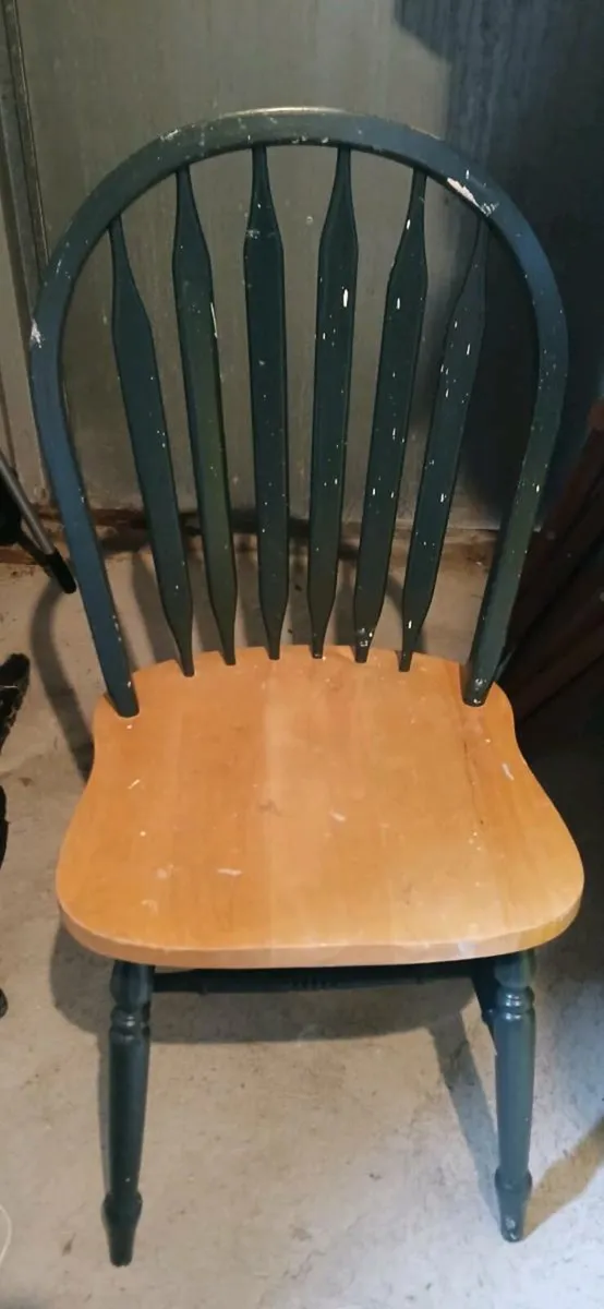 4 bow back kitchen chairs - Image 4