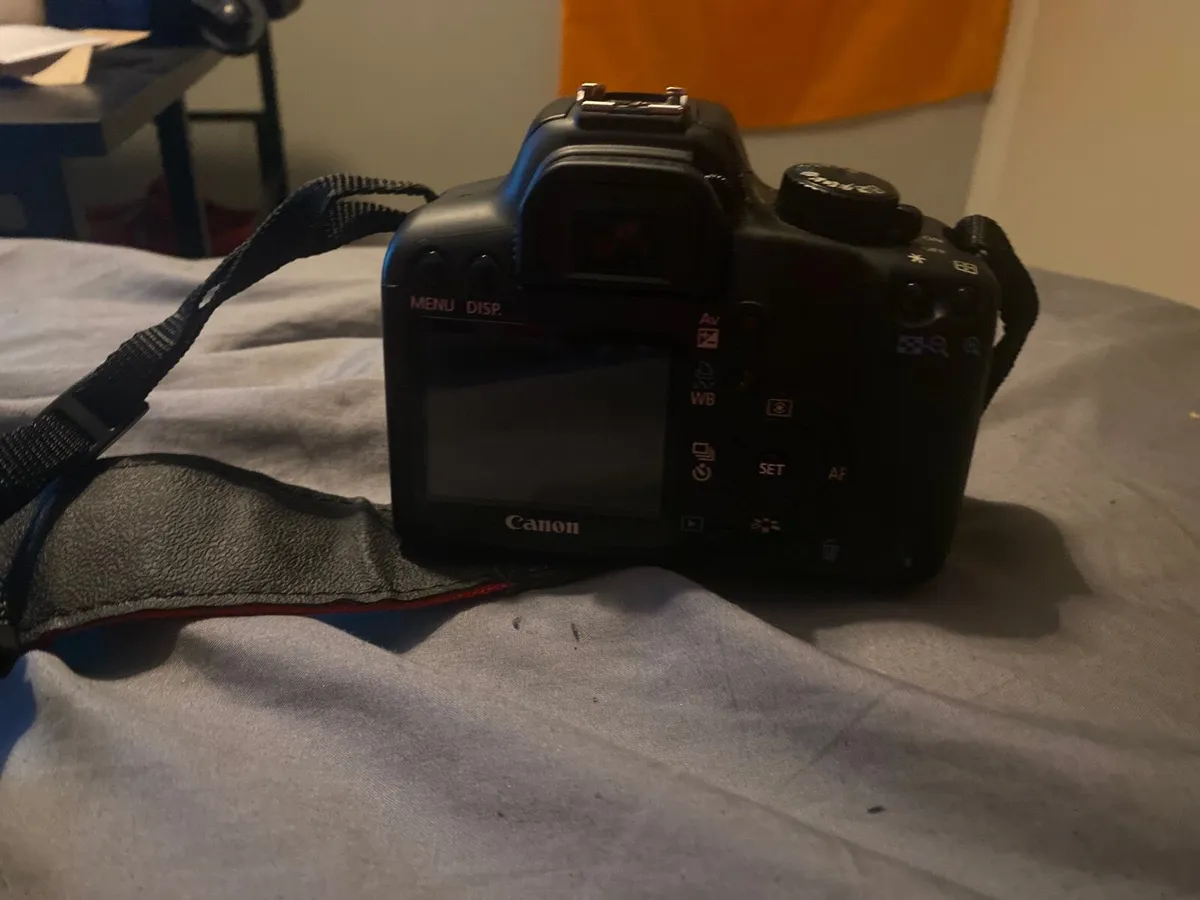 Canon eos 1000d camera with 75-300 ef lens - Image 2
