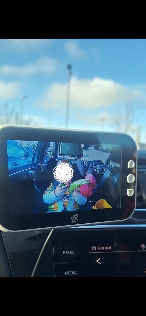 Baby monitor for a car - Image 1