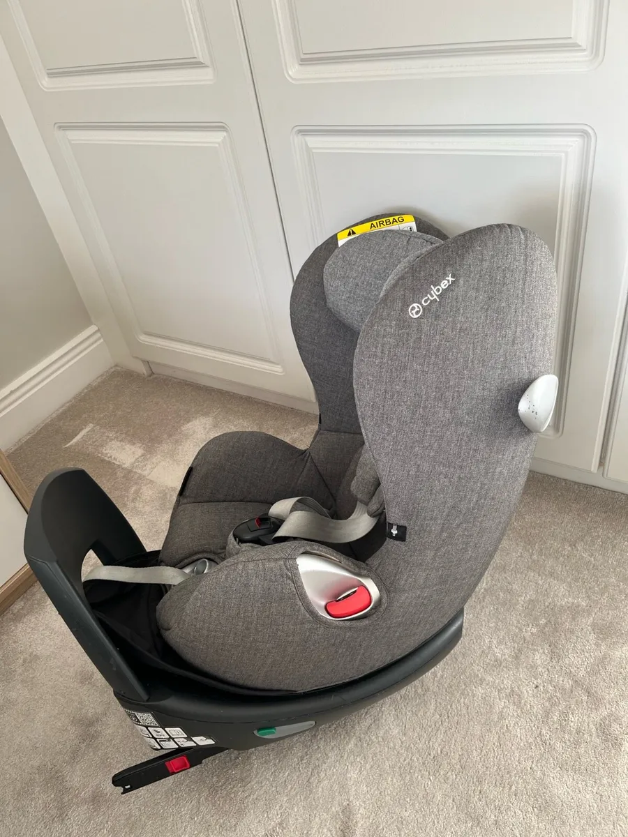 Cybex Platinum Sirona Car Seat - Image 4