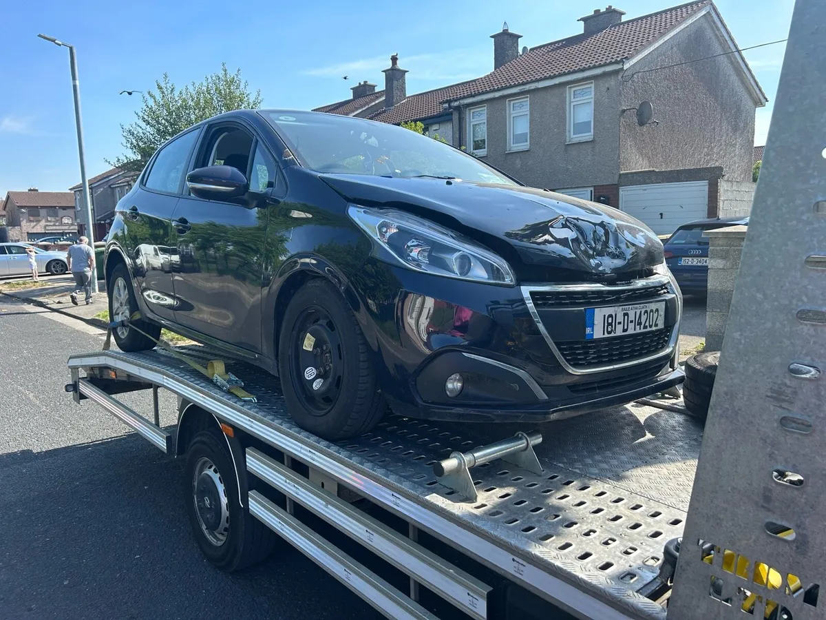 SCRAP & DAMAGED CARS WANTED € - Image 4