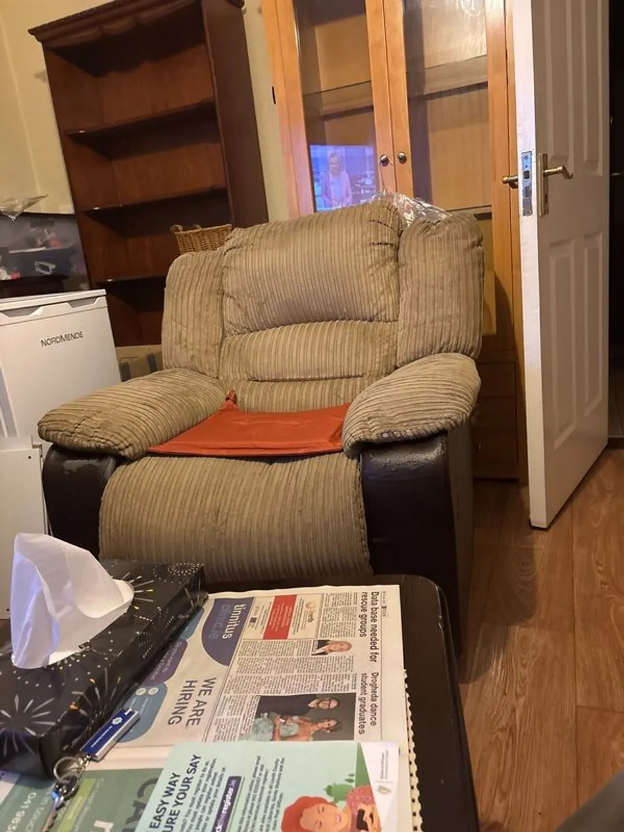 2armchairs - Image 2