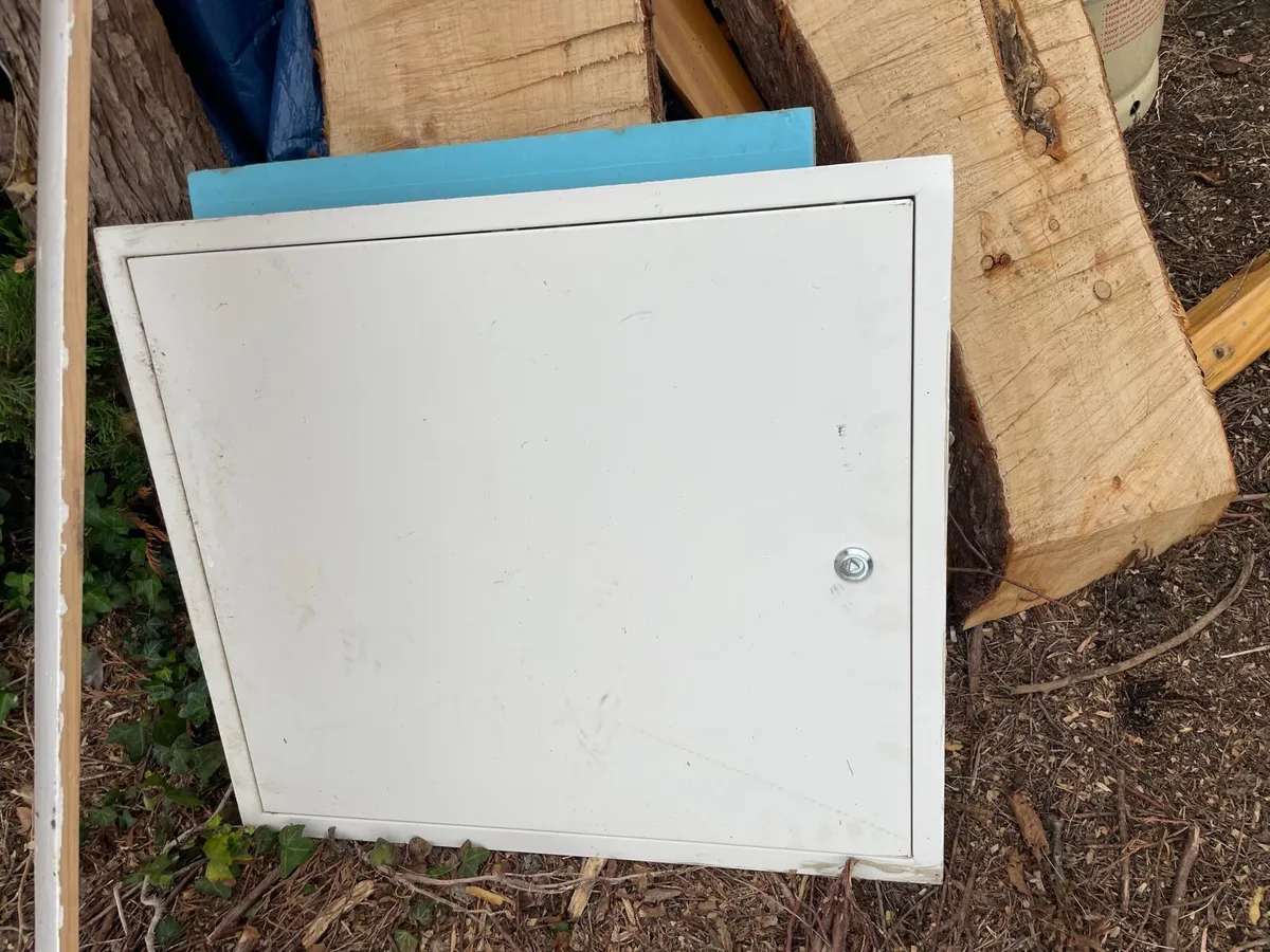 Attic door frame €25 - Image 3