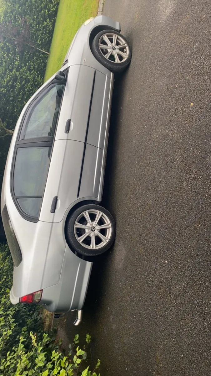 Honda civic - Image 4
