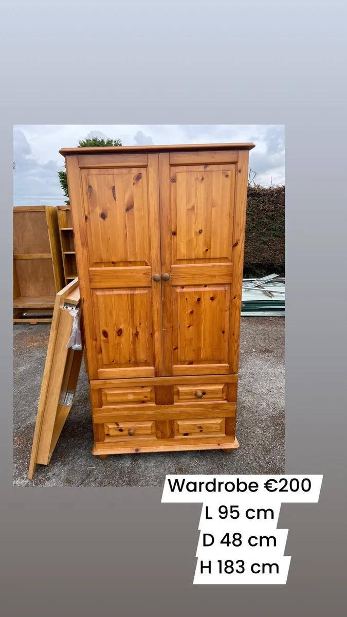 Pine wardrobe - Image 1