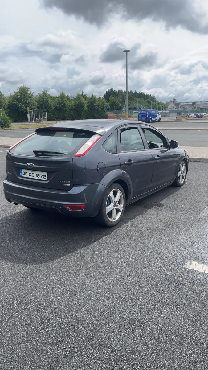 Ford Focus, 1.6litre diesel, manual. - Image 3
