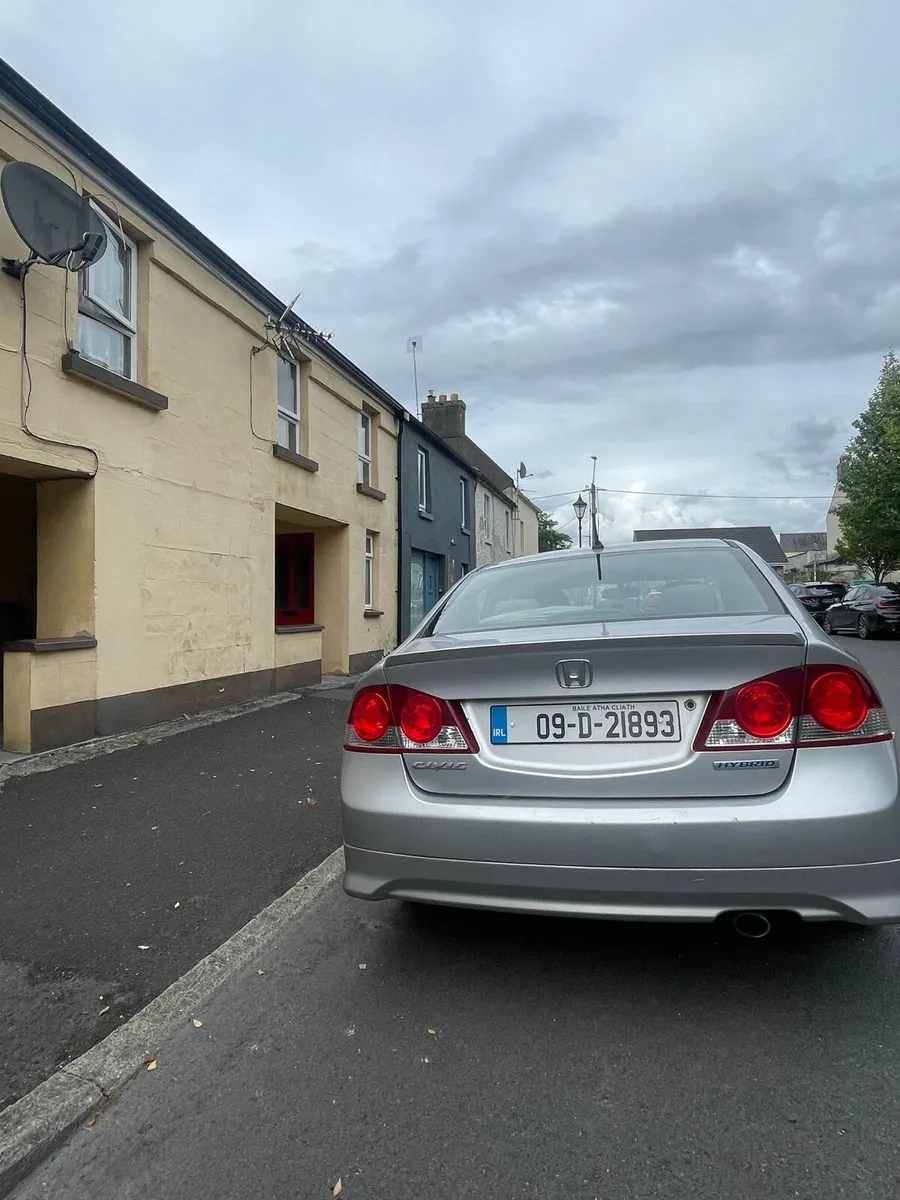 Honda Civic - Image 2