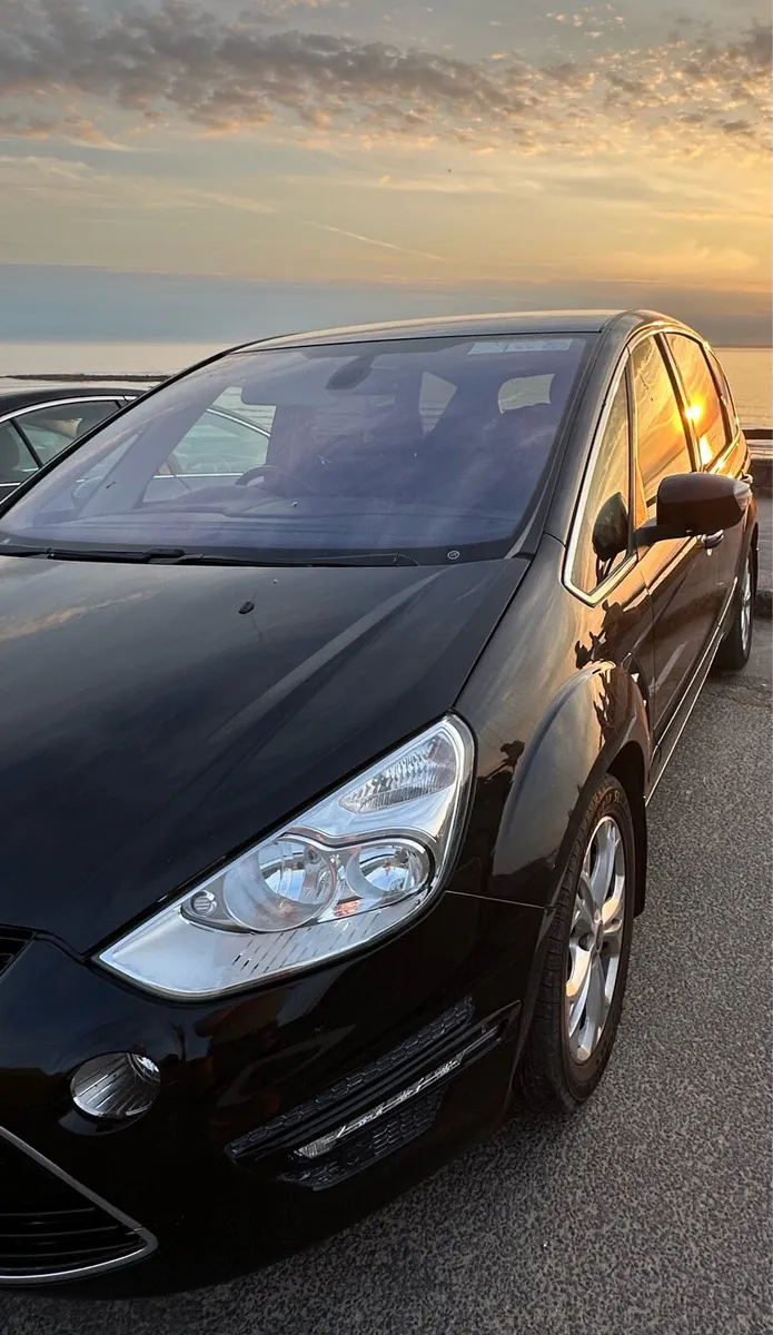 Ford S max Titanium 7 seater NST 06.26 - Image 3