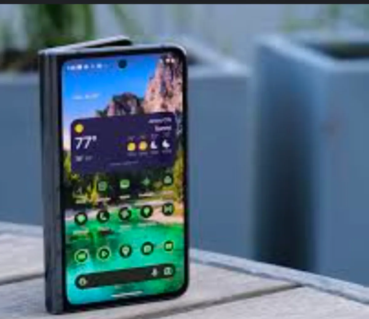 Google pixel fold 2