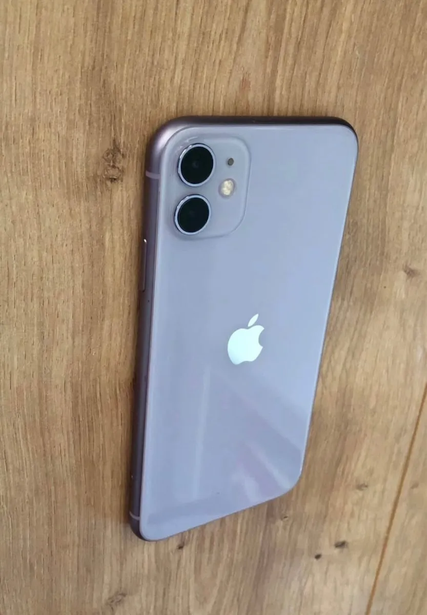 IPhone 11 - Image 3
