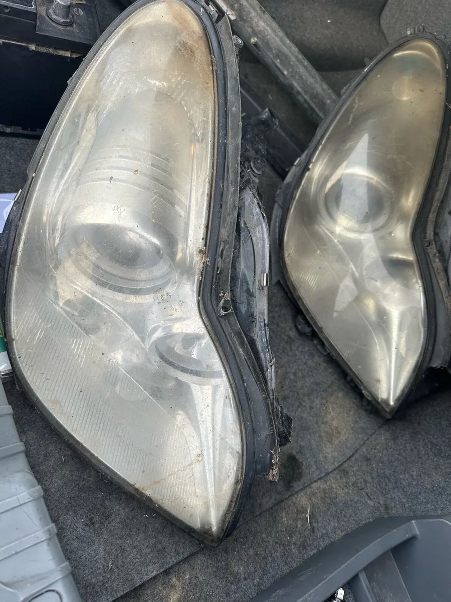 Mercedes cls headlamp - Image 3
