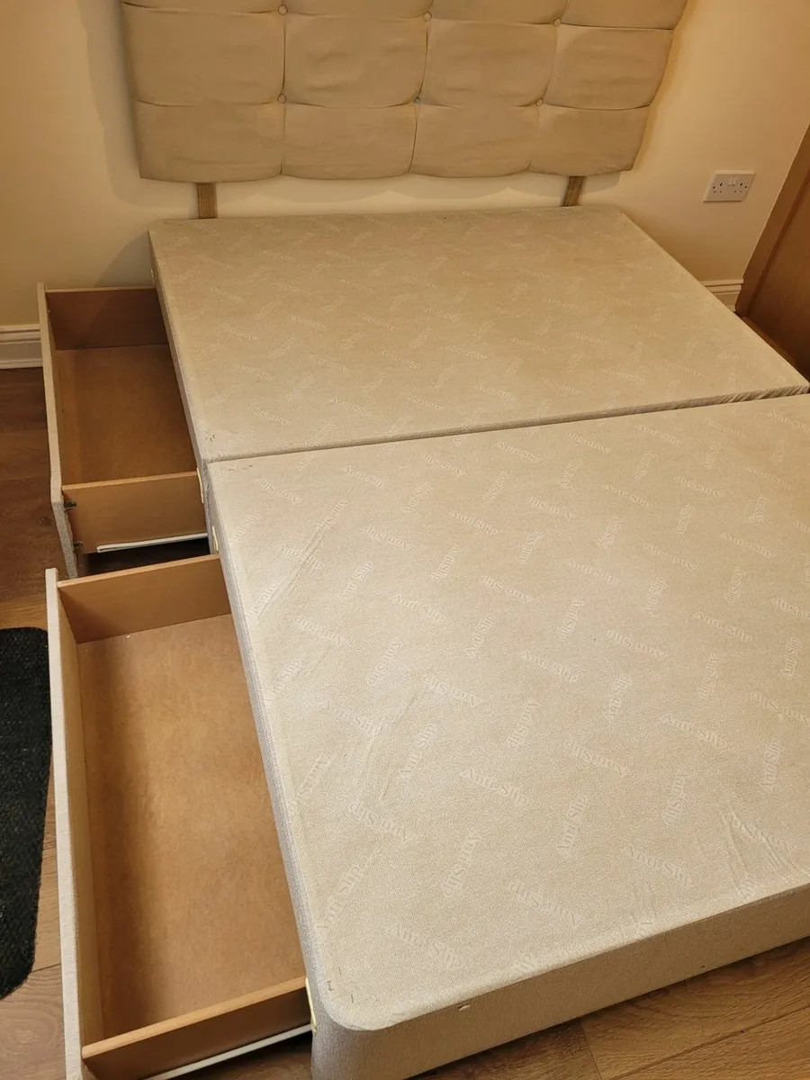 Double bed and mattress - Image 3