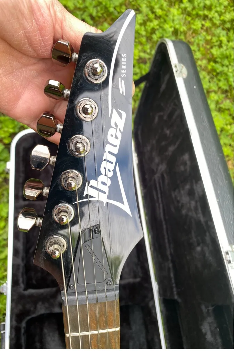 Ibanez  Mahogany S 521 - Image 4