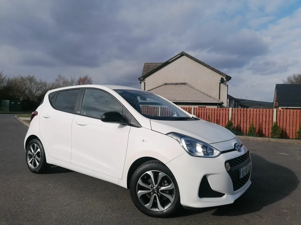 Hyundai i10 2019 - Image 2
