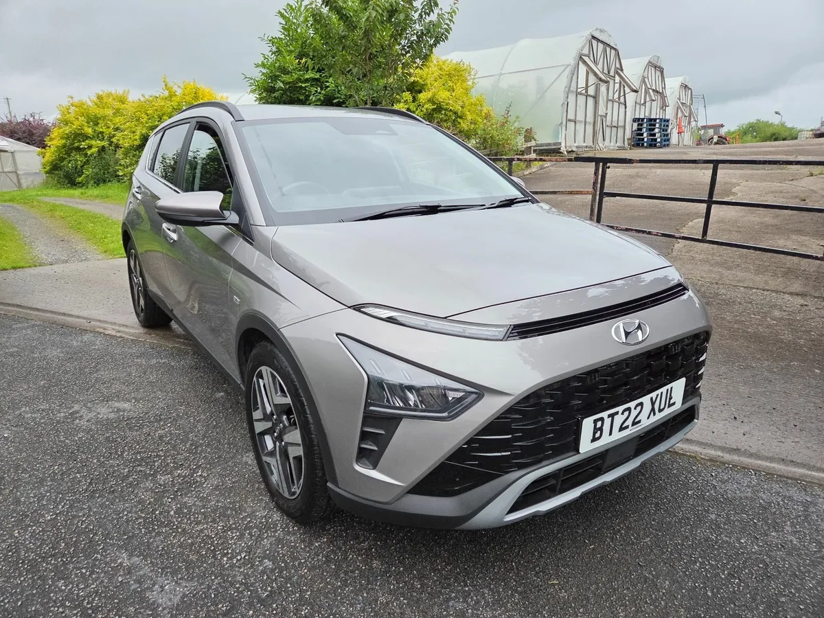 Damaged Repairable 2022 Hyundai Bayon 1.0 Petrol M - Image 1