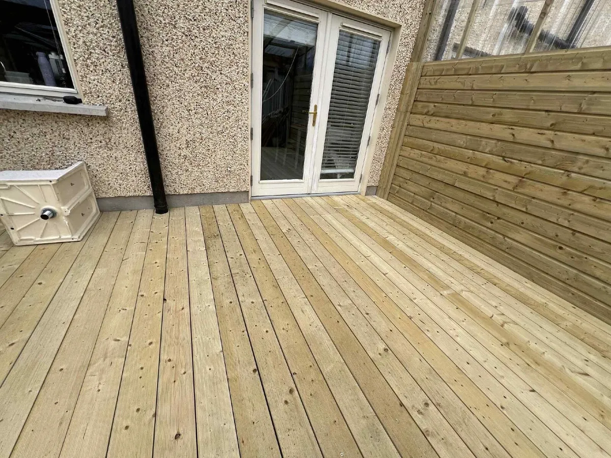 Pergola, log cabins and gardening services - Image 2