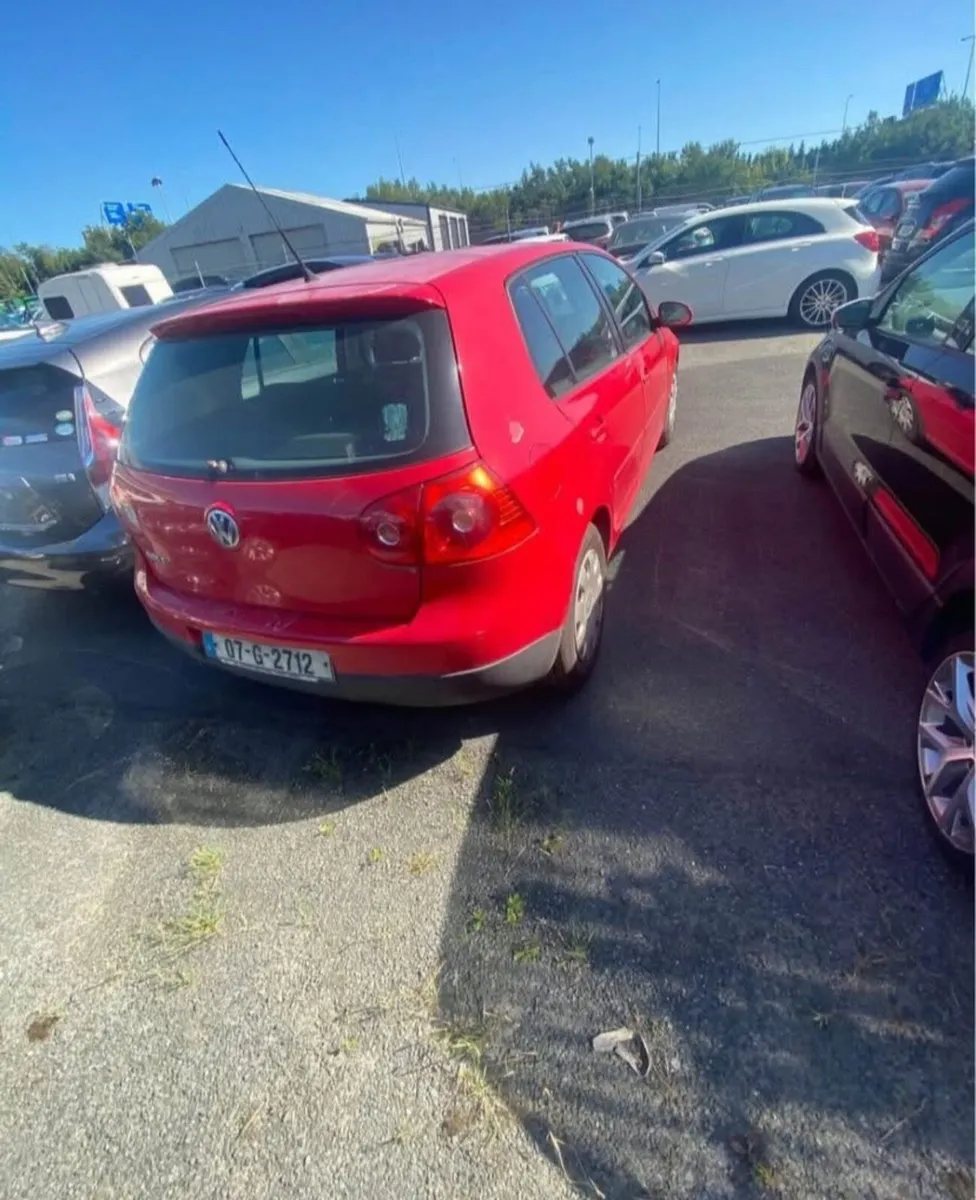 Volkswagen Golf 07 & 08 Passat - Image 4