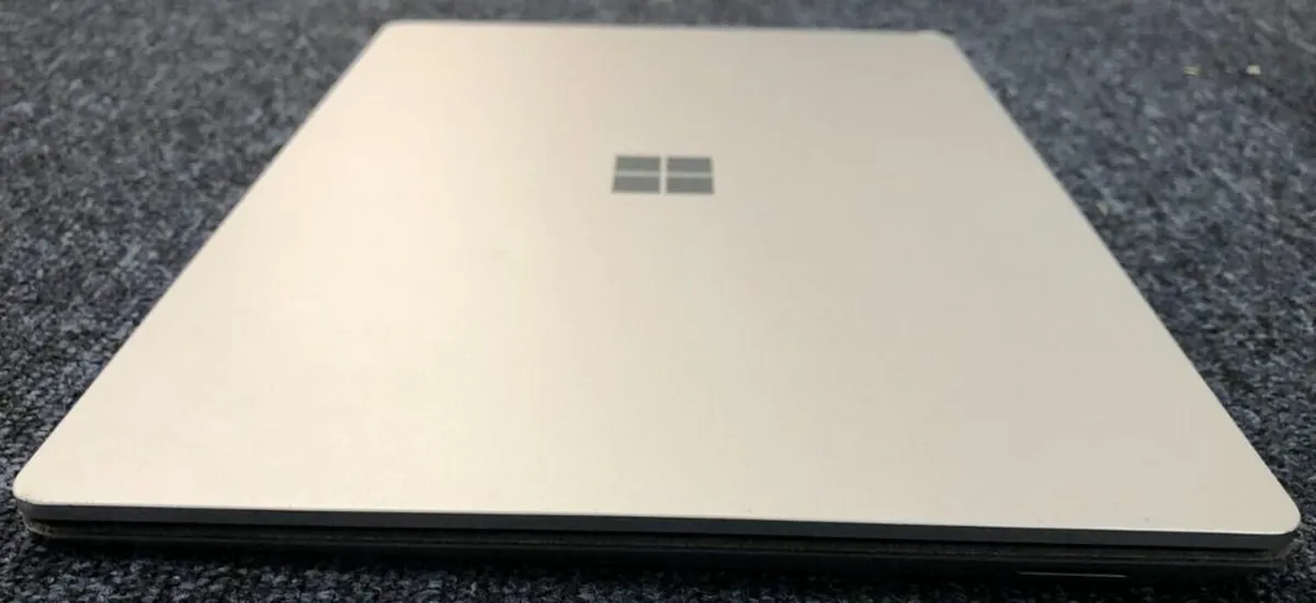 Microsoft Surface Laptop 3 Win 11 i5 8GB 256GB SSD - Image 2