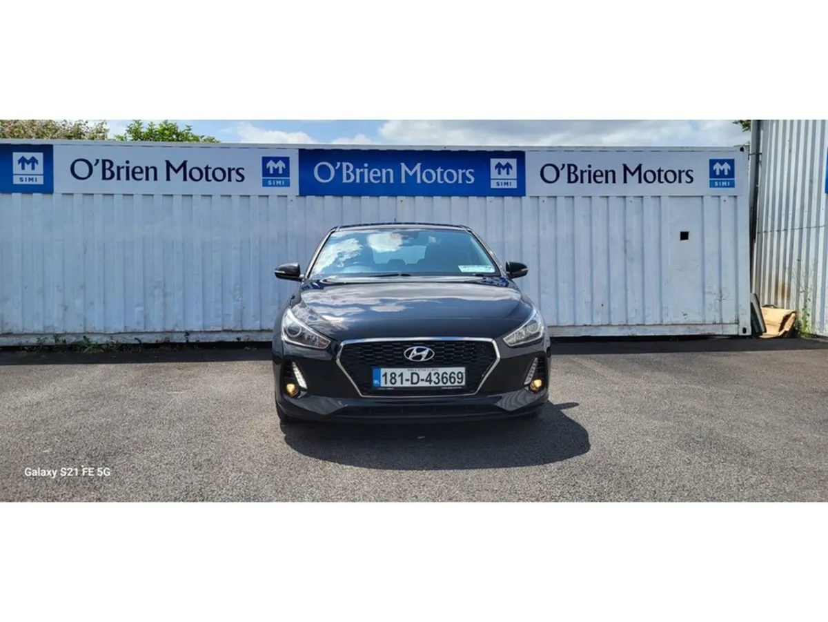 Hyundai i30 I 30 Deluxe 5DR - Image 2