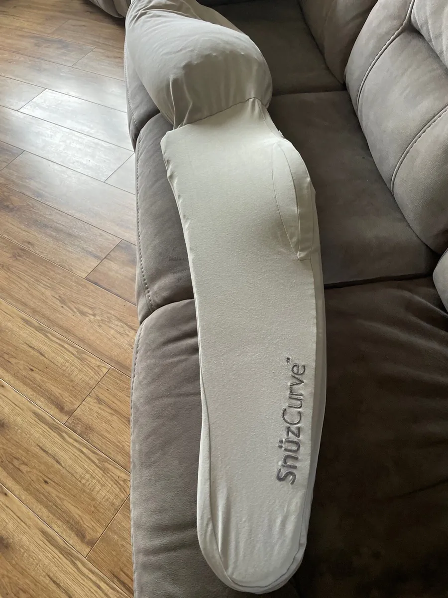 SnuzCurve Pregnancy Pillow - Image 2