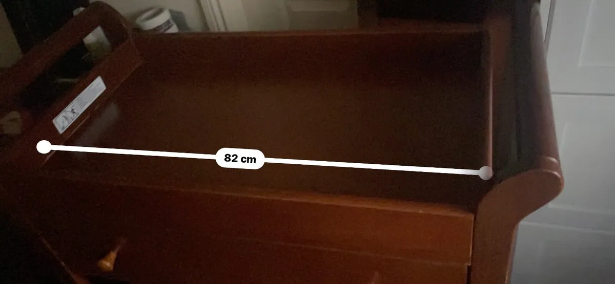 Changing table - Image 2