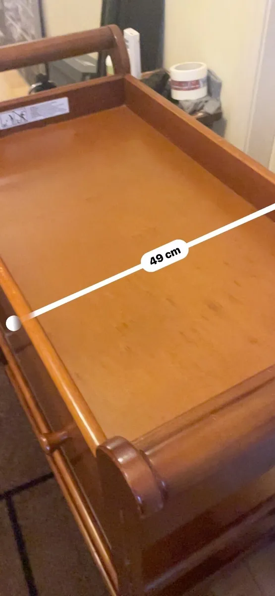 Changing table - Image 4