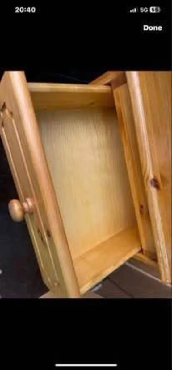 Locker - Image 4