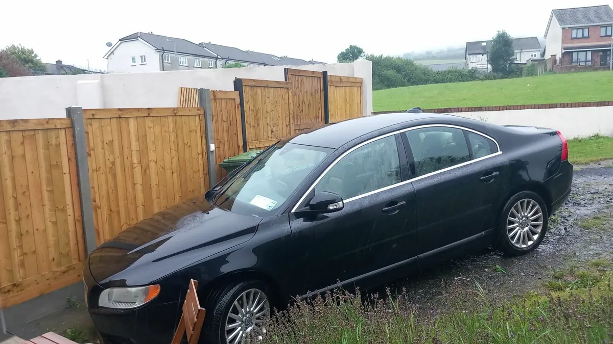 Volvo S80 2009 - Image 2
